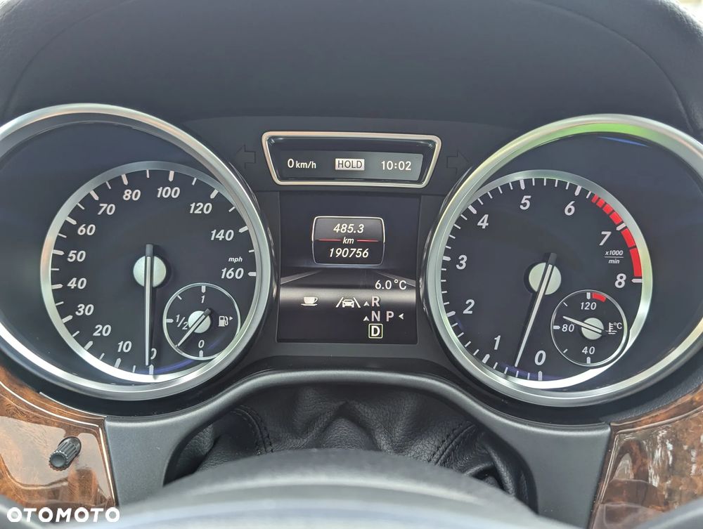 Mercedes-Benz ML - 18