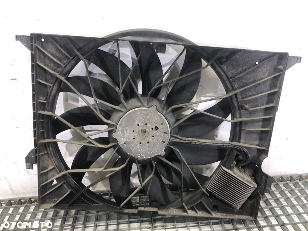 WENTYLATOR CHŁODNICY  MERCEDES-BENZ KLASA E T-Model (S211) 2003 - 2009 E 320 T CDI (211.226) 150 kW - 2