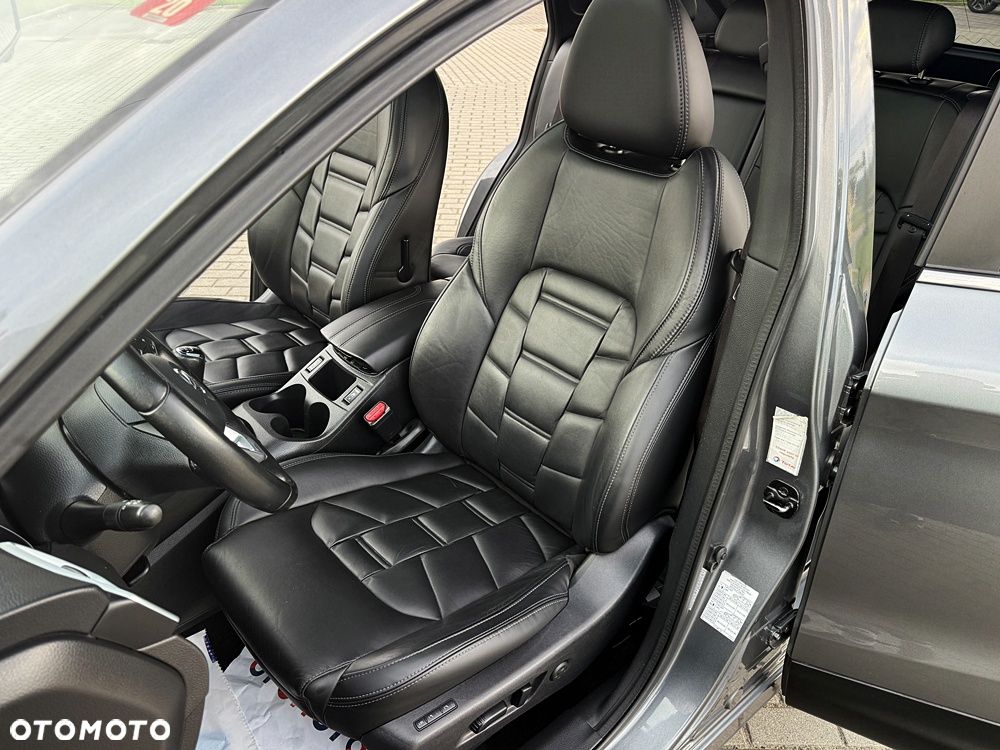 Nissan Qashqai 1.3 DIG-T Tekna+ - 27