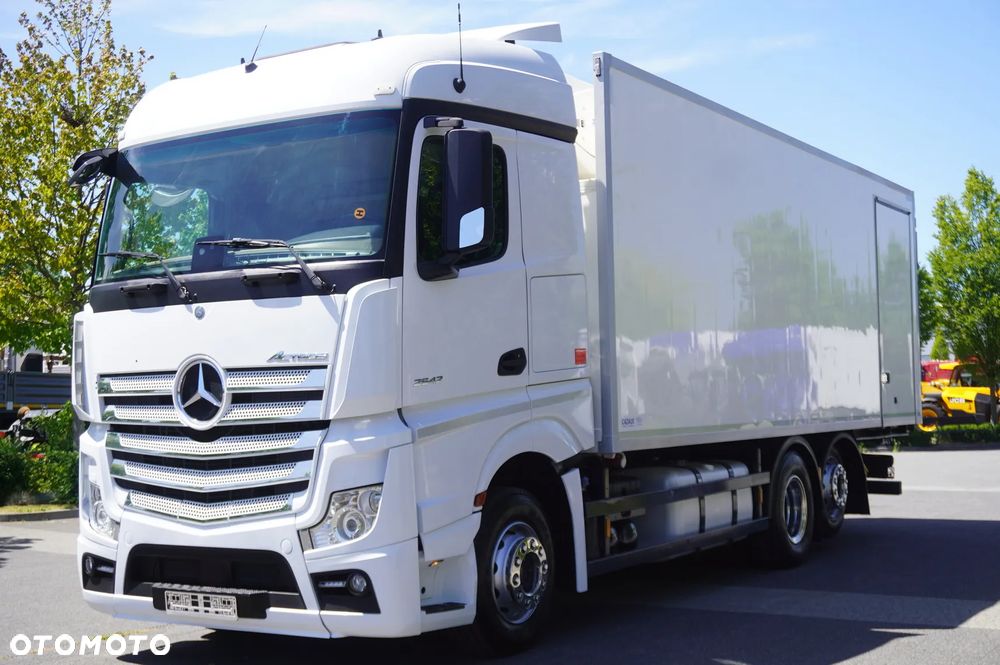 Mercedes-Benz Actros 2542 / Kabina Gigasalonka / Thermoking 1000R_225457 - 3