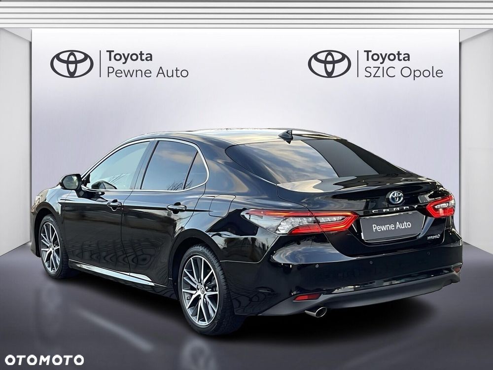 Toyota Camry 2.5 Hybrid Executive CVT - 17