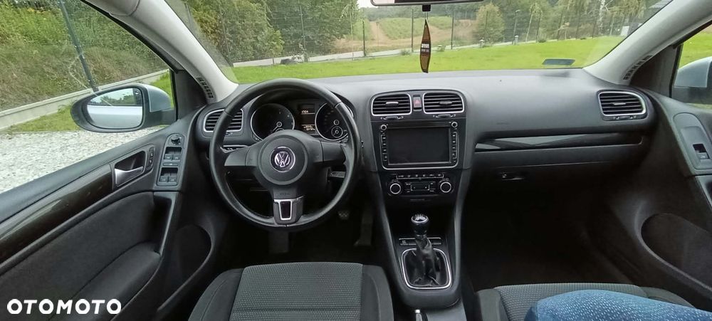 Volkswagen Golf - 9