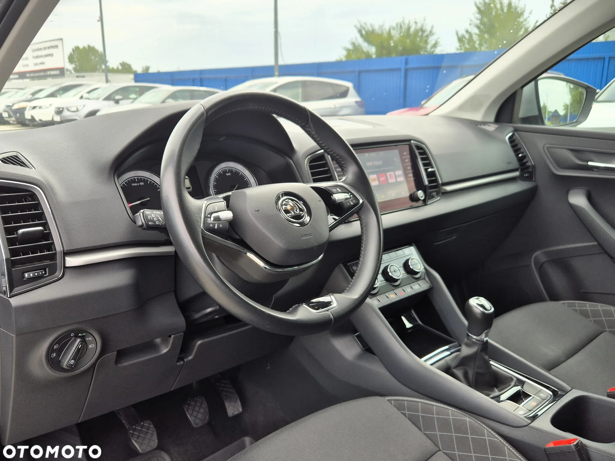 Skoda Karoq 1.5 TSI ACT GPF 4x2 Ambition - 11