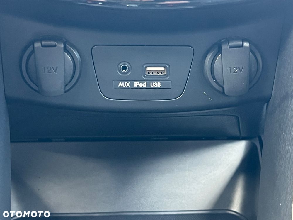 Hyundai i30 1.4 Pure - 14