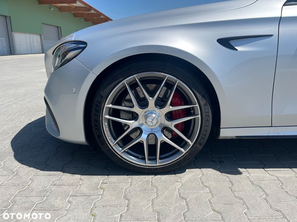 Mercedes-Benz Klasa E - 6