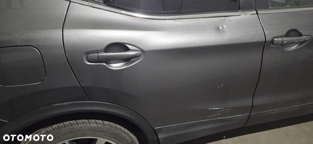 Nissan Qashqai - 4