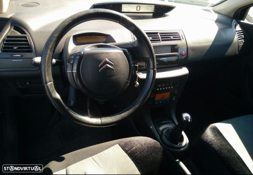 Citroën C4 - 9