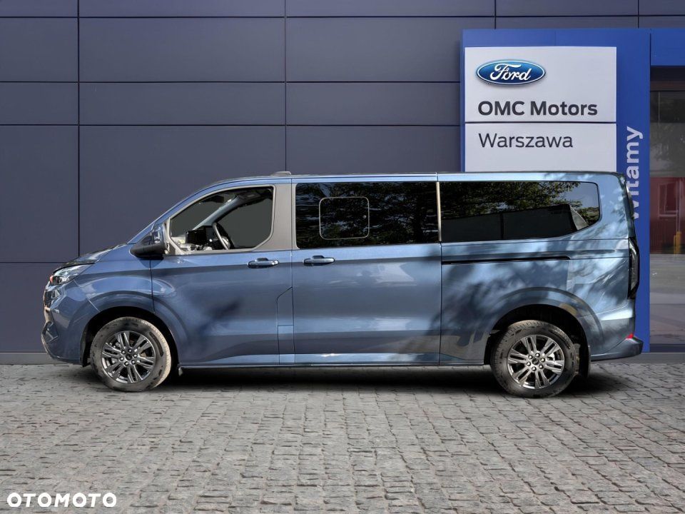 Ford Tourneo Custom - 2