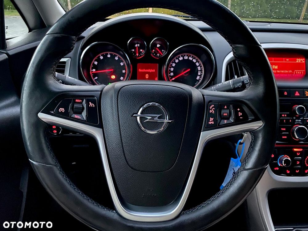 Opel Astra 1.4 Turbo Edition - 12