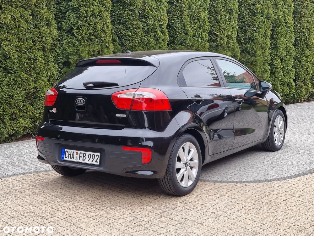 Kia Rio 1.2 Dream Team Edition - 5