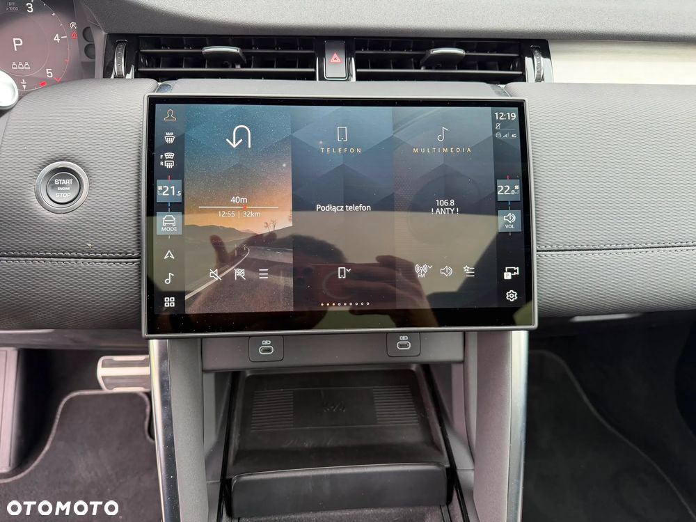 Land Rover Discovery Sport 2.0 D200 mHEV Dynamic SE - 13