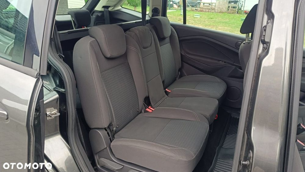 Ford Grand C-MAX - 7