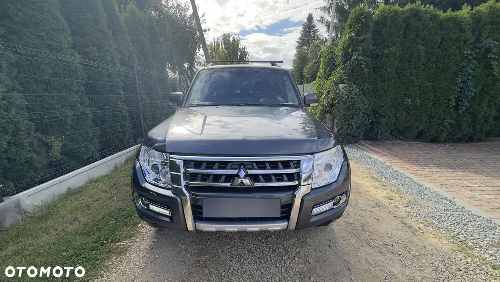 Mitsubishi Pajero 3.2 DID Instyle EU6 - 6