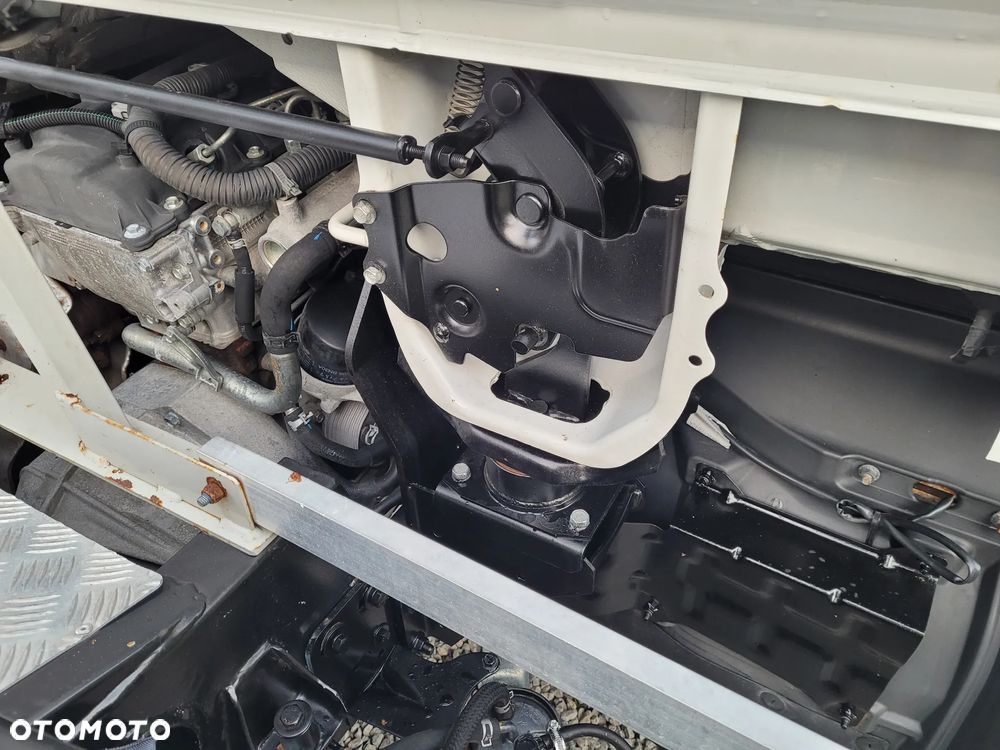 Nissan CABSTAR  35.11 - 26