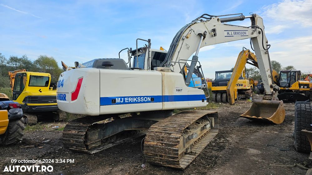 Liebherr R 924 Excavator pe senile - 10