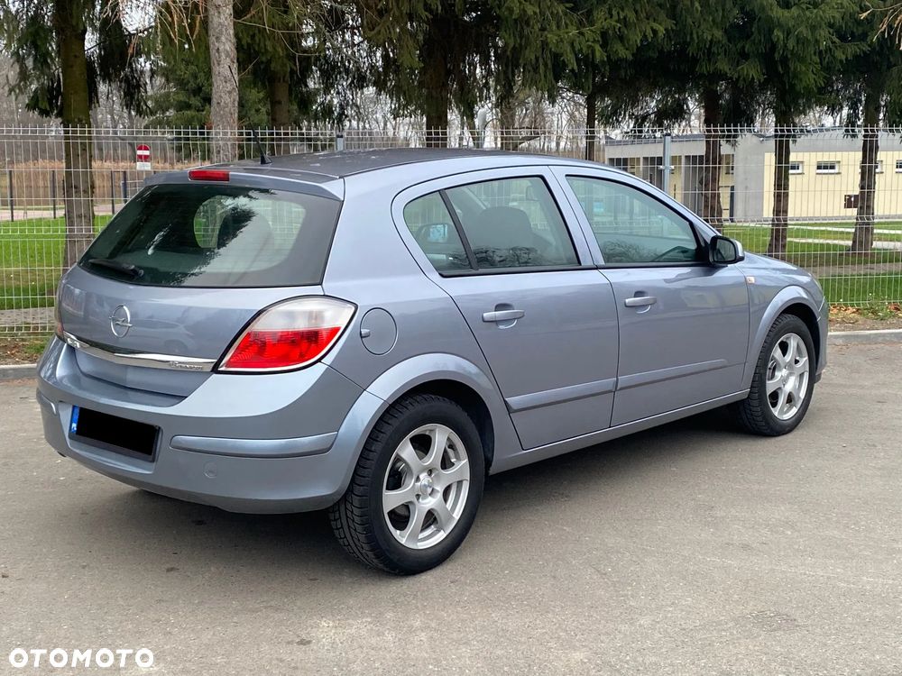 Opel Astra 1.6 - 15