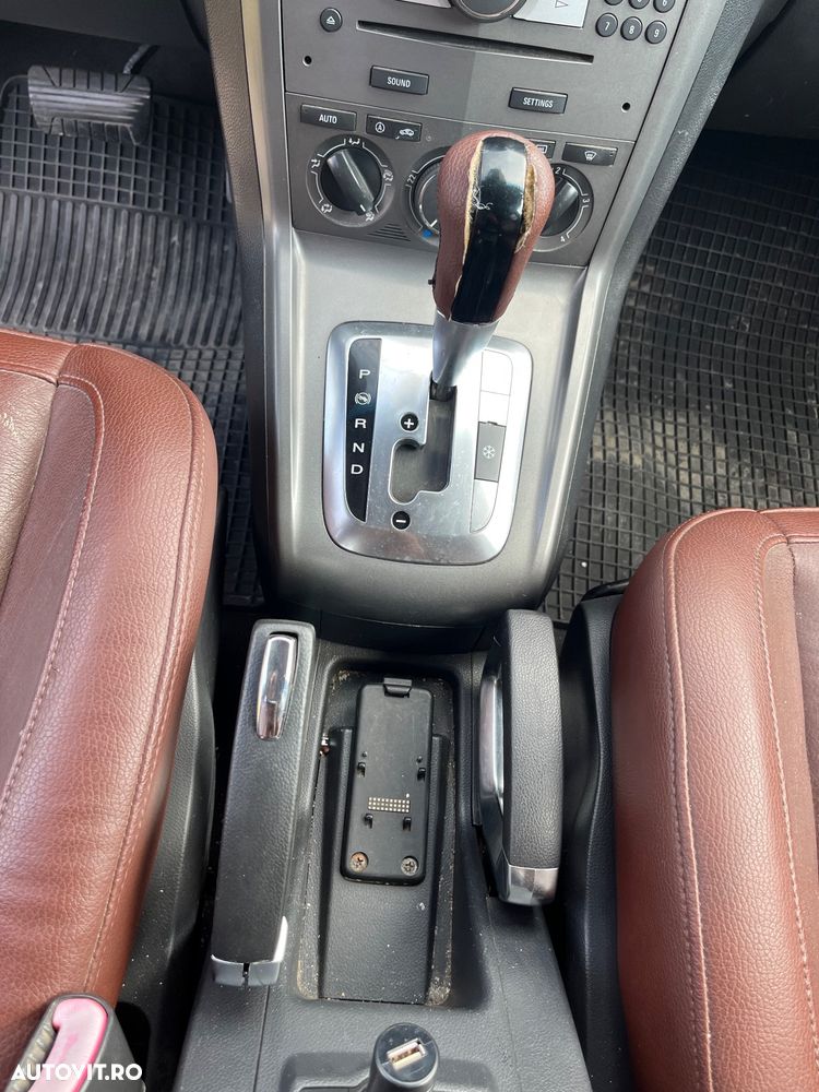 Opel Antara - 20