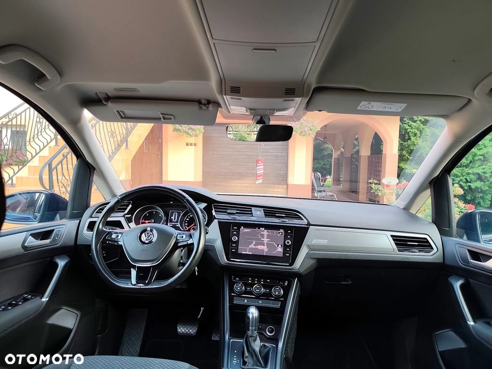 Volkswagen Touran ver-2-0-tdi-scr-bluemotion-technology-dsg-highline - 13