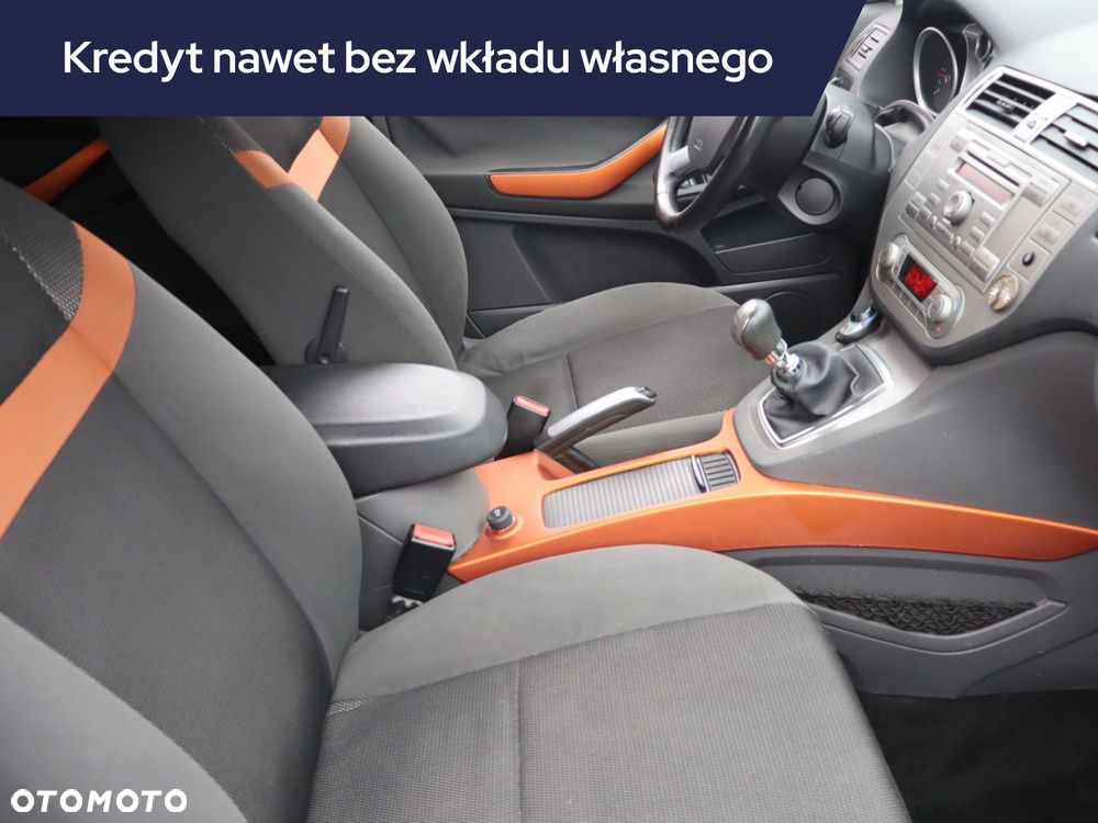 Ford Kuga - 11