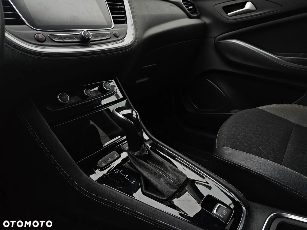 Opel Grandland X 1.2 T Innovation S&S - 13