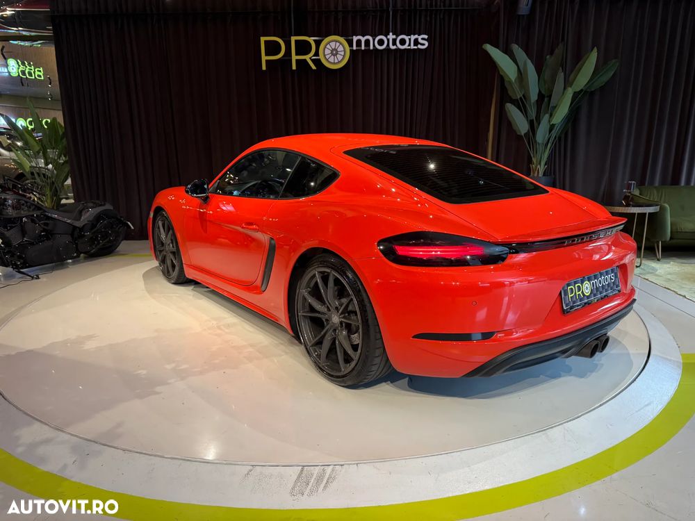 Porsche Cayman T PDK - 8