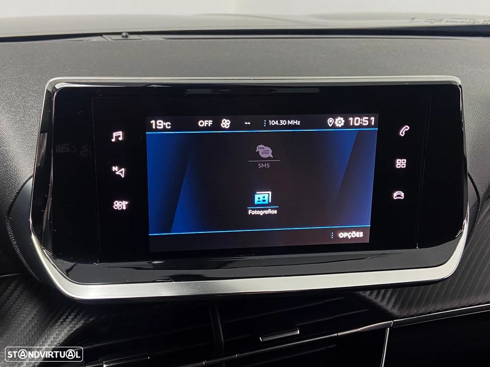 Peugeot 2008 1.2 PureTech Allure Pack - 19