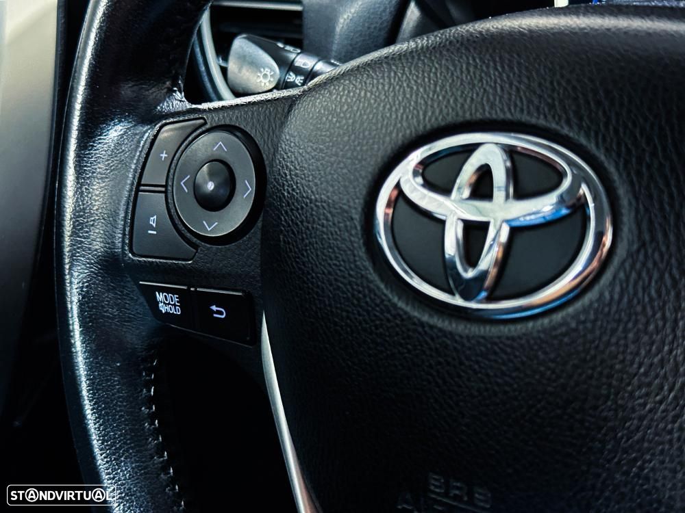 Toyota Corolla 1.4 D-4D Exclusive+Navi - 39