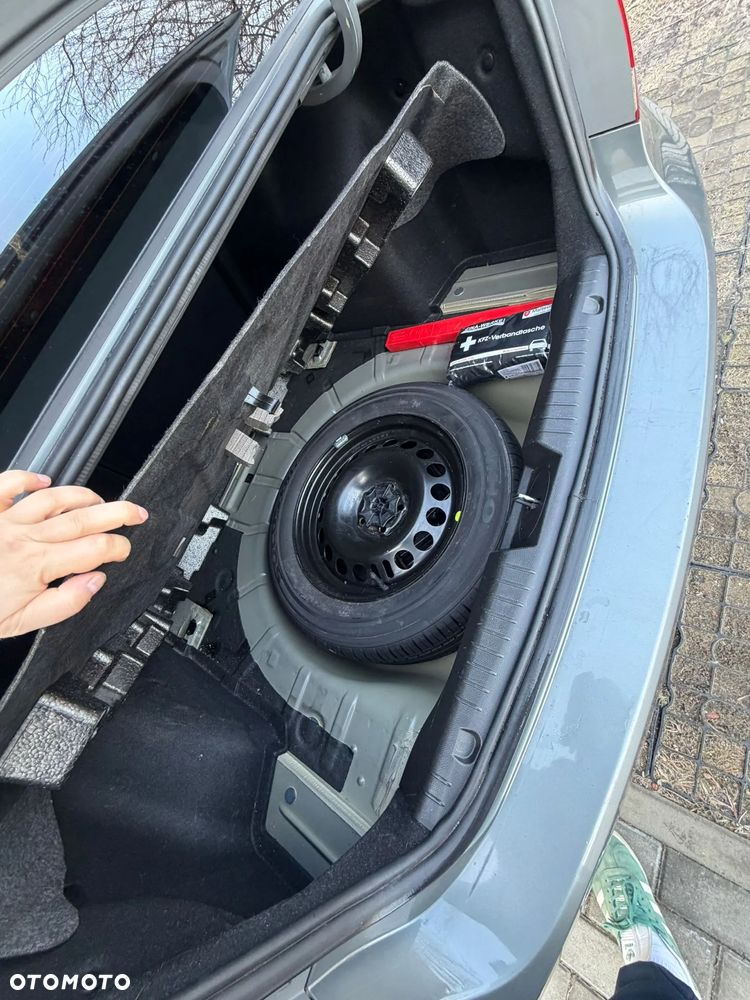 Chevrolet Cruze 1.6 LT+ - 21