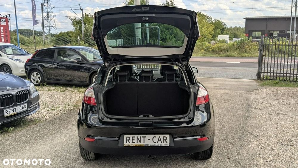 Renault Megane ENERGY TCe 130 BOSE EDITION - 30