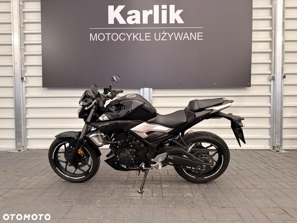 Yamaha MT - 5