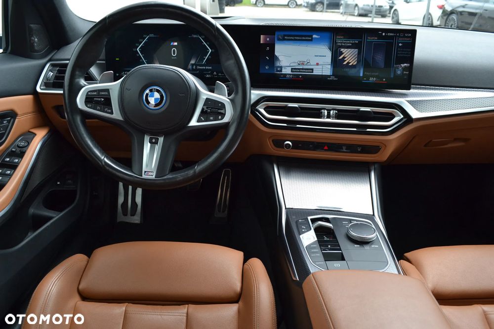 BMW Seria 3 320e M Sport sport - 14