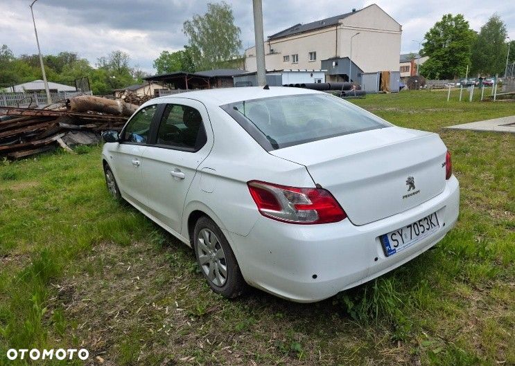Peugeot 301 1.6 VTi Active - 4