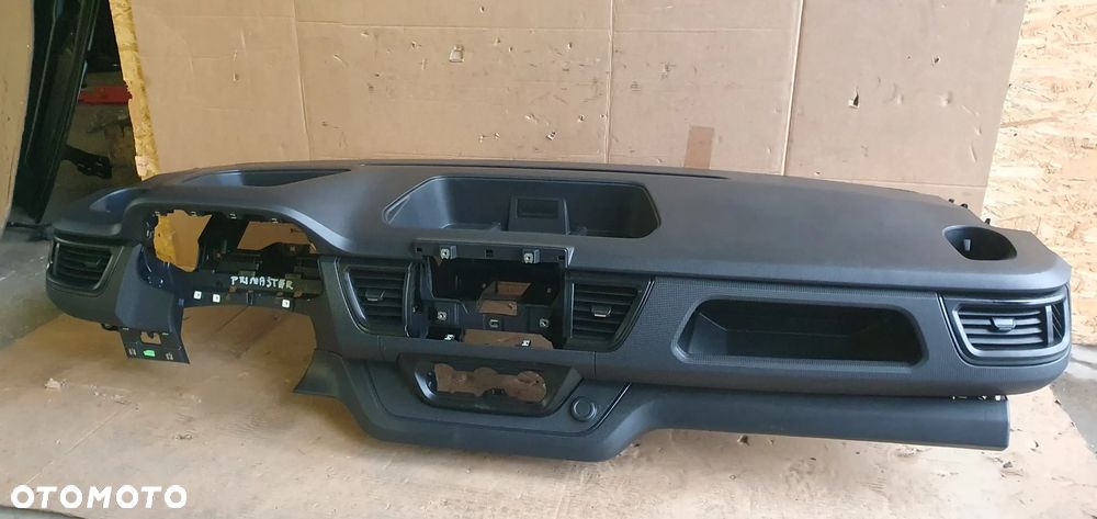 Konsola deska rozdzielcza kokpit Nissan Primastar Trafic III Lift IV - 6