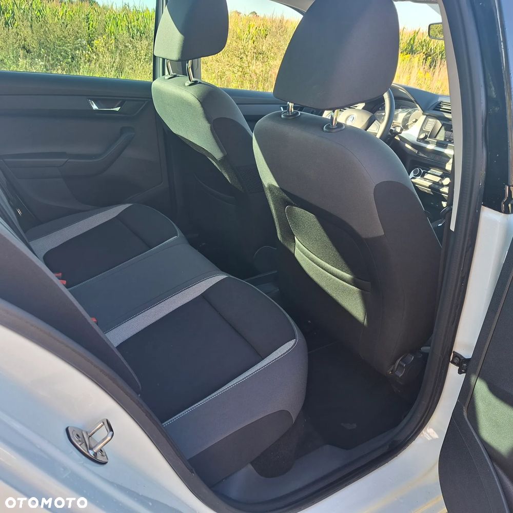 Skoda Fabia 1.0 Edition - 16