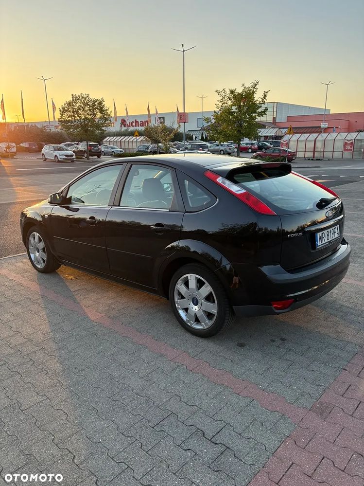 Ford Focus 2.0 TDCi DPF Titanium - 5