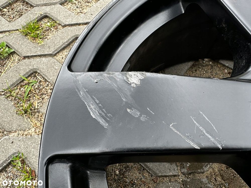 DEZENT TT felga 7X17 ET40 4x114,3 KBA 49295 - 6