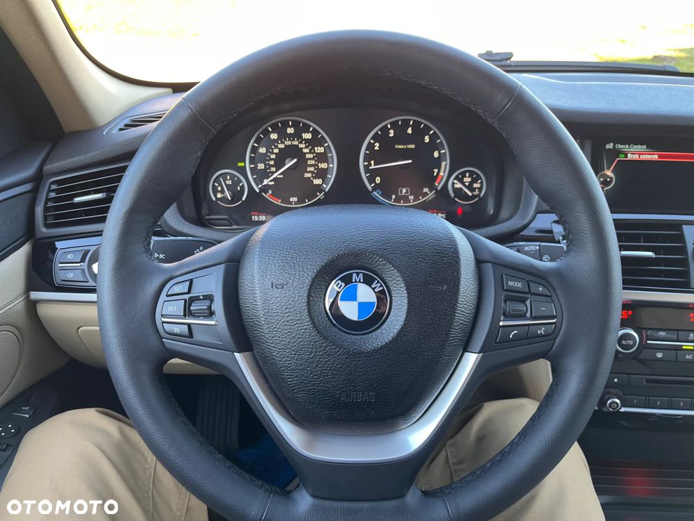 BMW X3 xDrive28i - 16