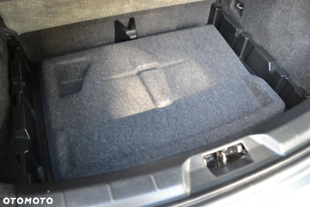 Volvo V40 - 19