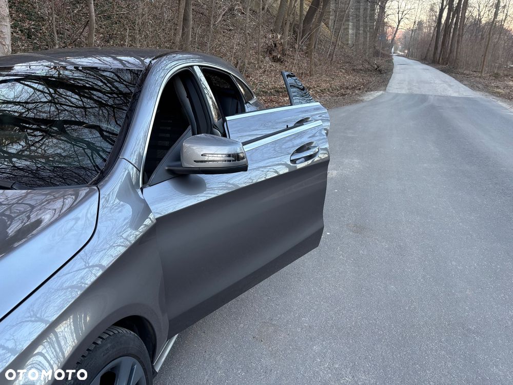 Mercedes-Benz CLA 180 7G-DCT UrbanStyle Edition - 11