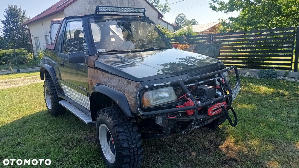 Suzuki Vitara - 1