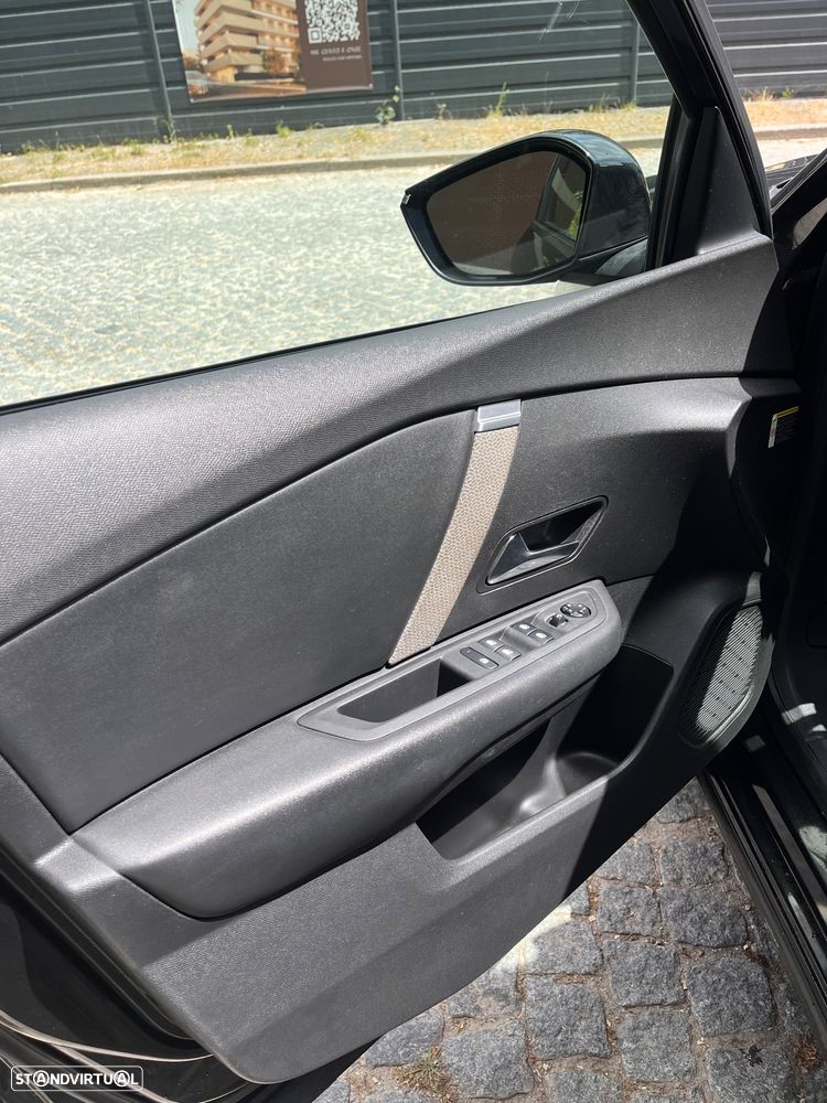Citroën C4 1.2 PureTech Shine - 7