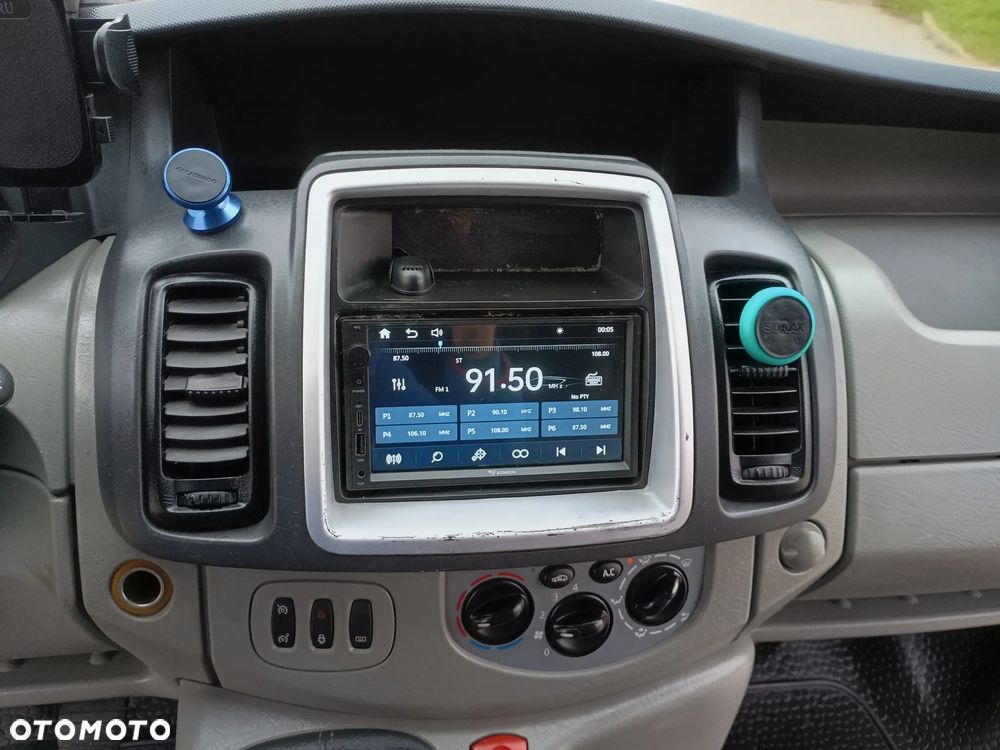Renault Trafic - 22