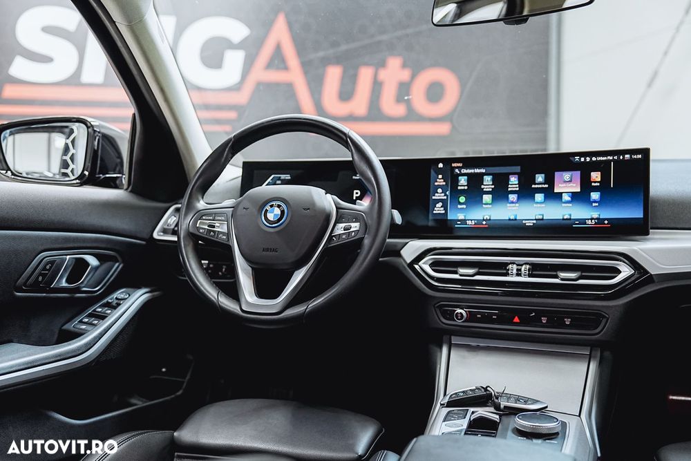BMW Seria 3 320e Aut. Luxury Line - 23