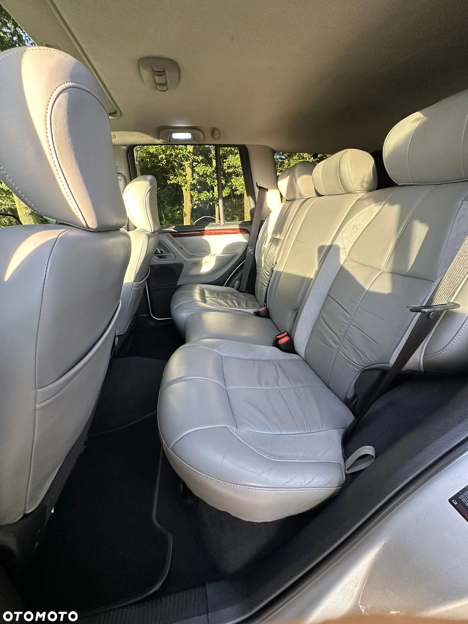 Jeep Grand Cherokee 4.7 Overland - 11
