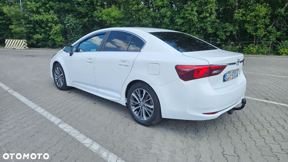 Toyota Avensis 1.8 Prestige MS - 5