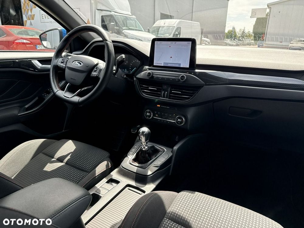Ford Focus 1.5 EcoBoost STart-Stopp-System ST-LINE - 21