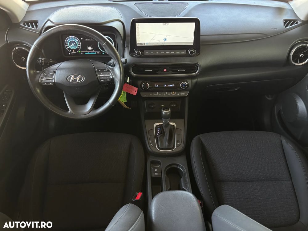 Hyundai KONA - 5