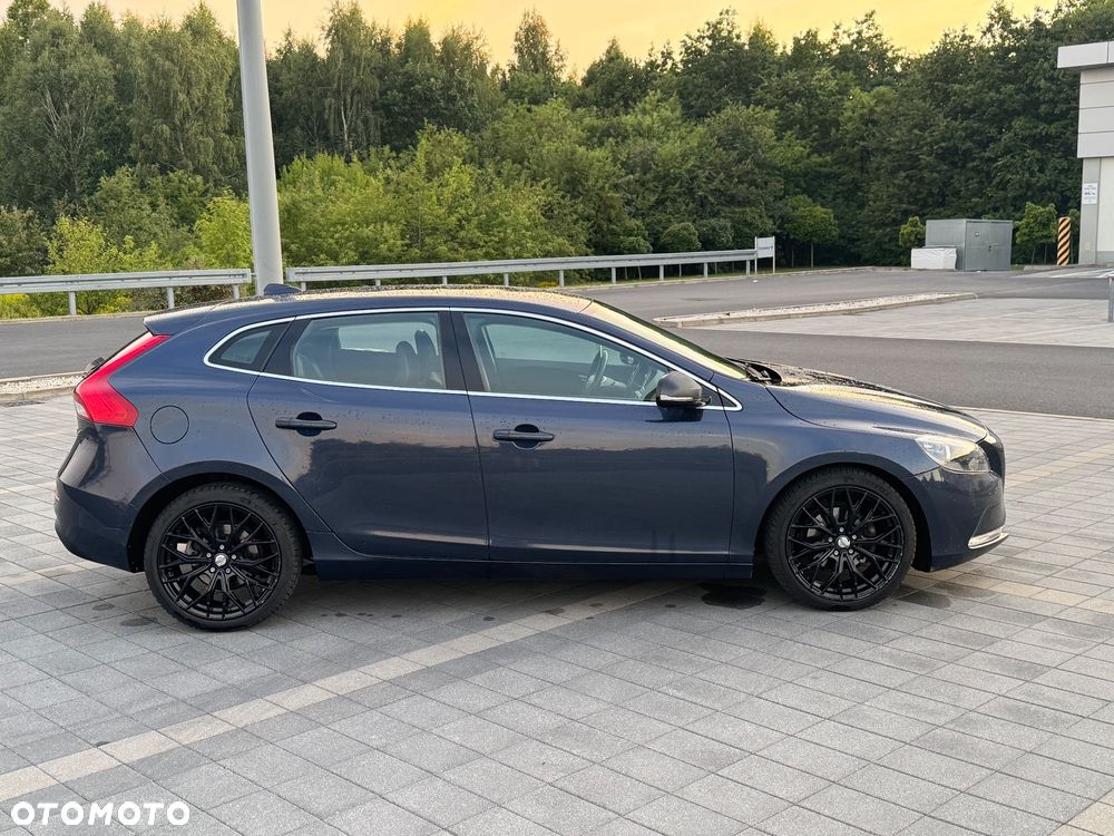 Volvo V40 - 4