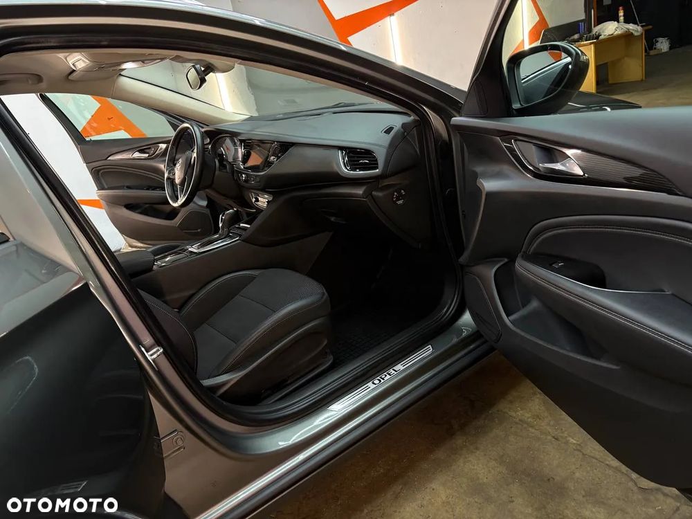 Opel Insignia - 9