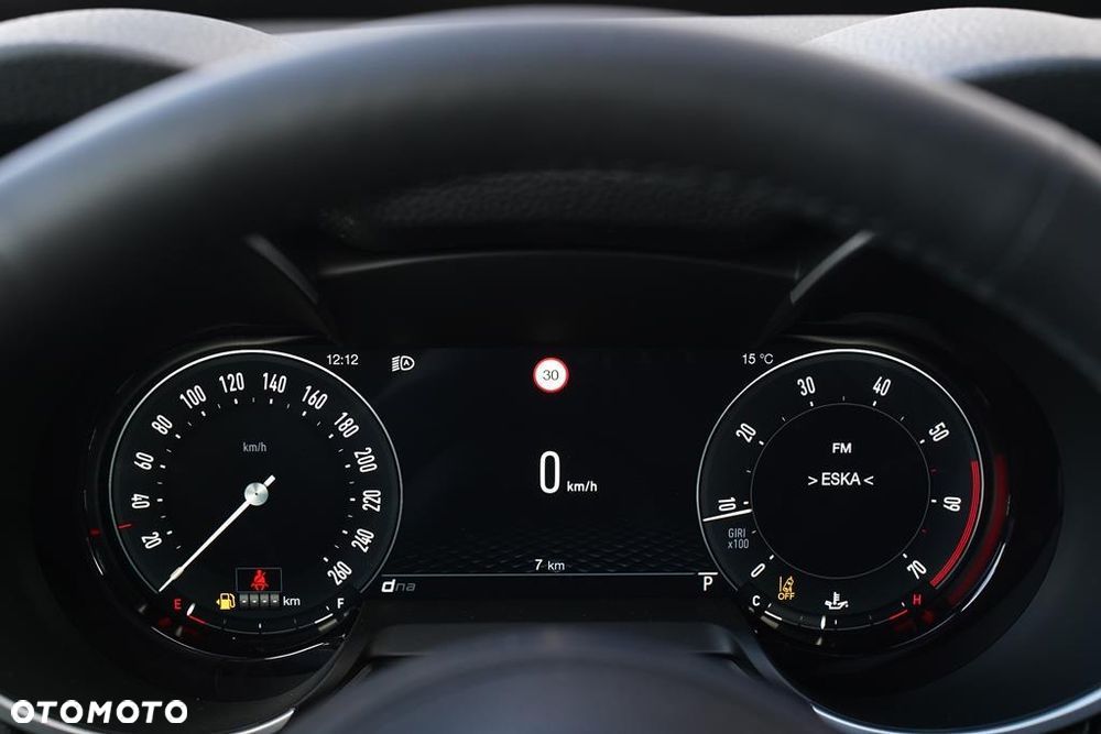 Alfa Romeo Stelvio 2.0 Turbo Veloce Q4 - 17